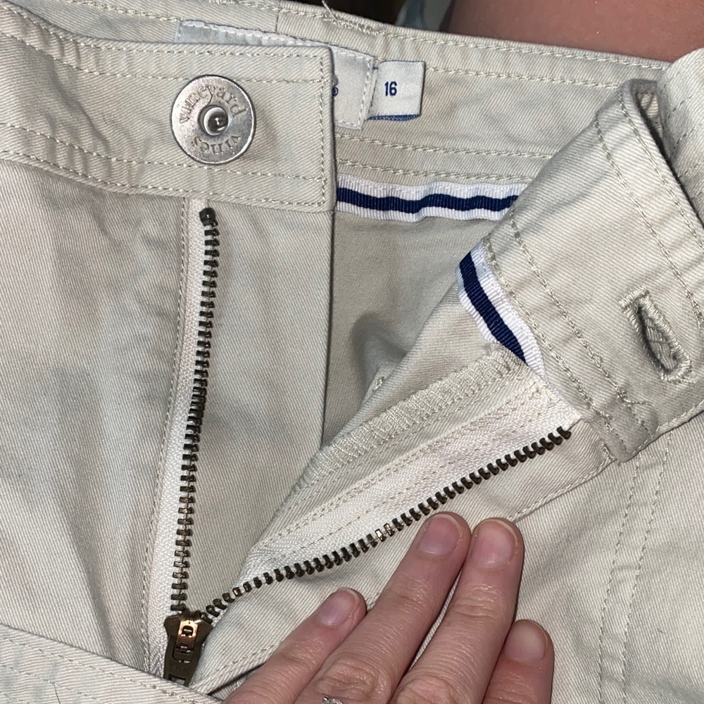 🎱Vineyard Vines Women’s high waisted skinny pants in the color Stone! - Picture 2 of 10